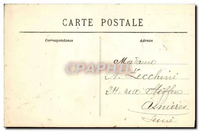 Richelieu (I.-et-L.) — Poort van het Kasteel — Hotel du Baisan — Achterkant