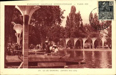 Exposition Coloniale Internationale — Paris 1931 — Le Lac Daumesnil (Entrée des Îles)