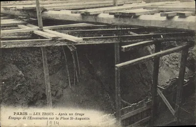 Paris - Les Trous - Etayage da escavação na Place Saint-Augustin após uma tempestade - 1914