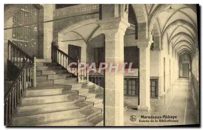 Maredsous-Abadia — Entrada da Biblioteca — NELS