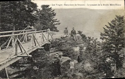 Os Vosges - Excursões de Senones - O cume da Roche Mère-Henry