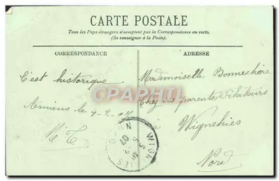 Amiens — La Torre del Logis du Roi — Librairie Petitpocket — Reverso
