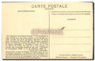 Carcassonne — Defensas de la Puerta d'Aude — El Hotel de la Cité — Foto Michel Jondy — Reverso