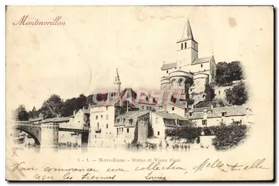 Bilhete postal antigo Monmorillon Estátua da Nossa Senhora e Velho Ponte