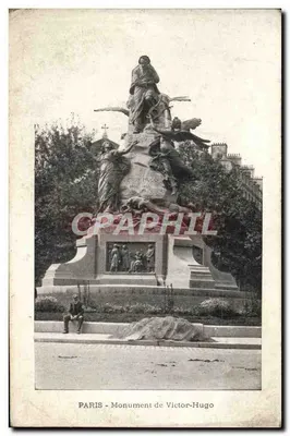 PARIS - Monument de Victor-Hugo — editor não visível, número de série não visível