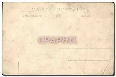 Groupe d'enfants — scène de groupe en extérieur — éditeur non visible — Reverso