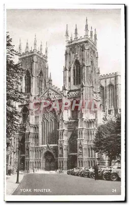 Interior da Catedral de York — vista da nave e do coro — n° 18 — Verso