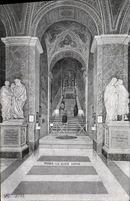 Rzym - Święta schody — widok wewnętrzny Świętych Schodów z figurami i schodami — wydawca VAT, nr 3793