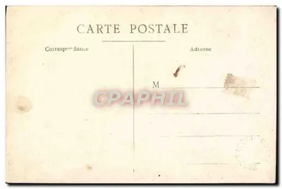 Deux jeunes femmes — studio photographique — éditeur non visible — Verso