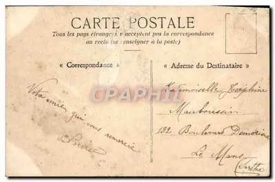 Casal jovem abraçado — retrato do avô acima — texto poético — editor não visível — Verso