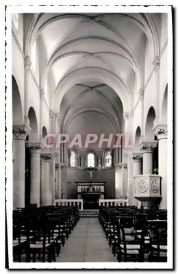 DIOU (Allier) — Interior da Igreja