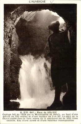 Águas de Volvic — Captação da fonte — G. D'O. 641 — Editor J. Gouttefanges
