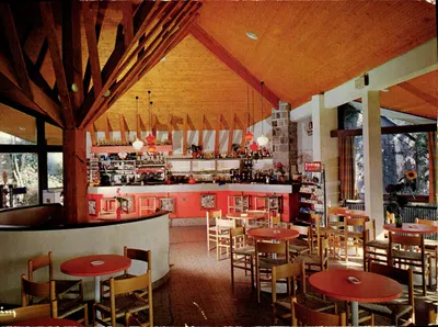 MUR-de-BRÉTAGNE — Bar discoteca 'LE ROC'H GWELTAZ' — Editor Combier