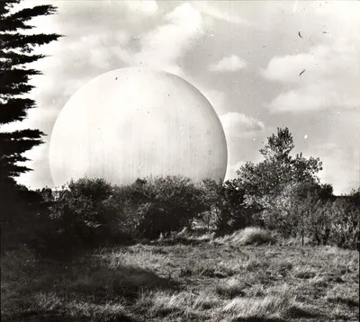 Estação Espacial de Pleumeur-Bodou — O Radôme — CNET/F.V.