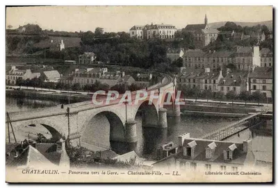 Châteaulin — Panorama em direção à Estação — Châteaulin-Ville — Livraria Corcuff, Châteaulin