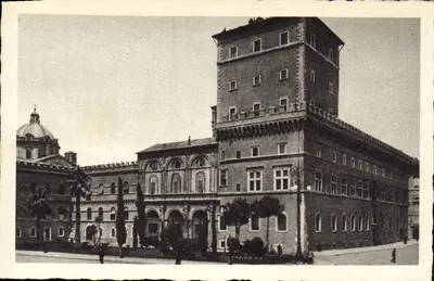 Rzym - Palazzo Venezia — wydawca A. Ferocchi, n° 4587-14