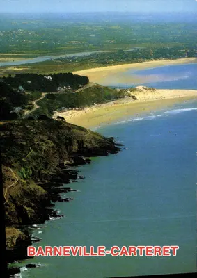 Barneville-Carteret — vista aérea das praias e falésias — Artaud Frères, n°503