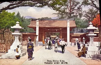 Ikuta Shrine Kobe — vista do santuário com visitantes e rickshaw — n° 952/01.000