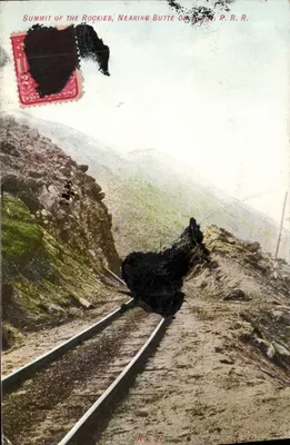 Cume das Rochosas, perto de Butte na R.P.R.R. — No 37 — editor não visível