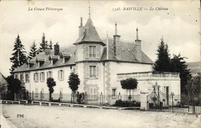 Basville — O Castelo — PM