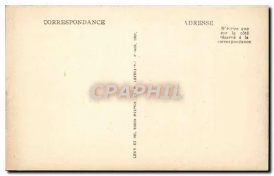 Le Cousseé — Vista general — ND — Reverso