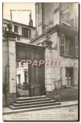 Rue Cassini, 4 — Calfe-rue, on plintôt cette dernière maison du xviie siècle. Le no 2 de la rue fut habité par Jean-Dominique Cassini, organisateur de l'Observatoire (1625-1712).