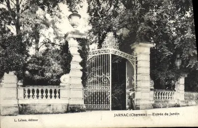 Jarnac (Charente) — Entrada do Jardim — L. Lebon, editor