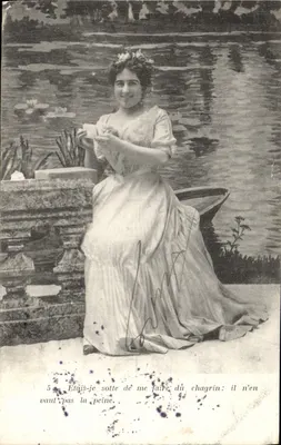 Mulher em longo vestido perto de um lago — texto impresso e assinatura — editor L. LAMOURET, Paris, n°5