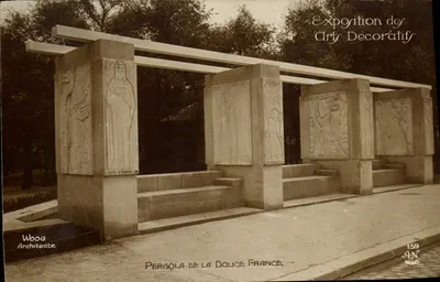 Pergola z Dobrej Francji — Wystawa Sztuki Dekoracyjnej — Woog Architekt