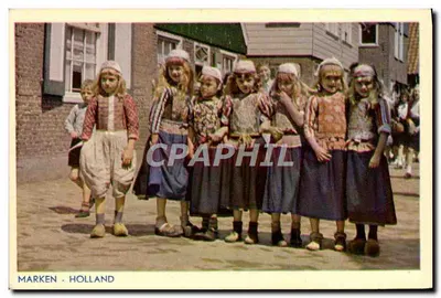 Marca - Holanda — crianças em traje tradicional — Fotografia colorida Herman Cohn