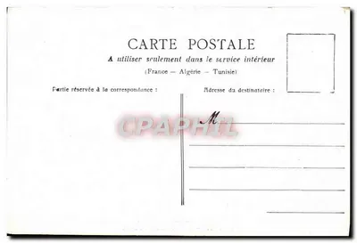 Paris - A Prefeitura — A Catedral de Notre-Dame de Paris visível em segundo plano — editor não identificado — Verso