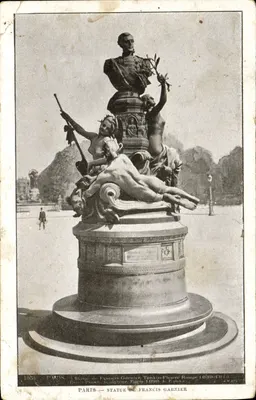 Bilhete postal antigo Paris Estátua Francis Garnier