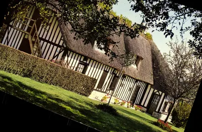 Chaumière de la Normandie pittoresque — Éditions Normandies LE GOURBET — n°320