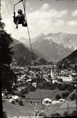 Berglift Schruns Kapellalpe — vista panorâmica do vilarejo e das montanhas — editor desconhecido, número de série não visível