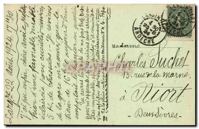 Pitkorskie miejsca w Ardèche blisko Zamek Gô — skała Trije nad rzeką, wznosząca się ponad 100 metrów nad ziemią — Brugel, photo-Alais — Rewers