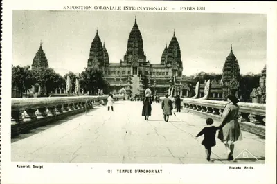 Templo de Angkor-Vat — Exposição Colonial Internacional — Paris 1931 — Aubertat, Escult. — Bianche, Arqs.