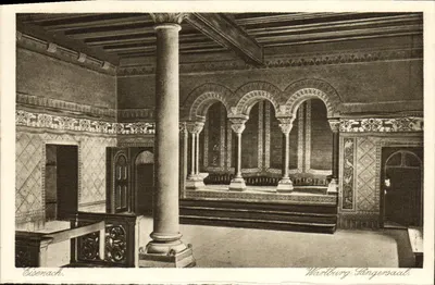 Wartburg Bängersaal — interior decorado com colunas e arcos — Eisemach