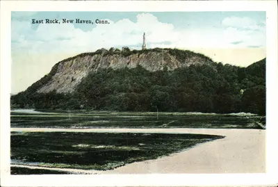 East Rock, New Haven, Conn. — vue du promontoire avec monument — éditeur non visible