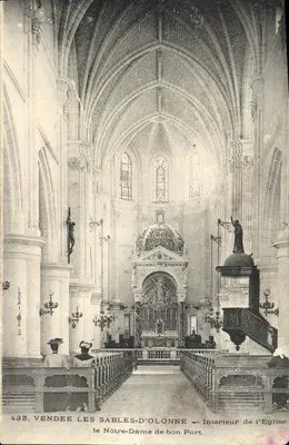 Les Sables-d'Olonne — Interior da Igreja Nossa Senhora do Bom Porto — editor Lili Proust, n° 435