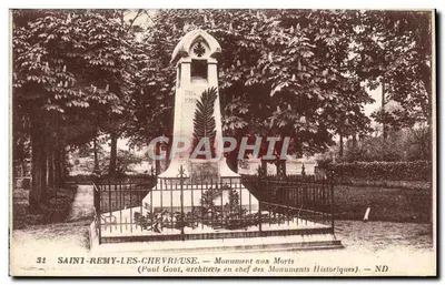 Saint-Rémy-lès-Chevreuse — Monumento aos Mortos (Paul Goat, arquiteto chefe dos Monumentos Históricos)