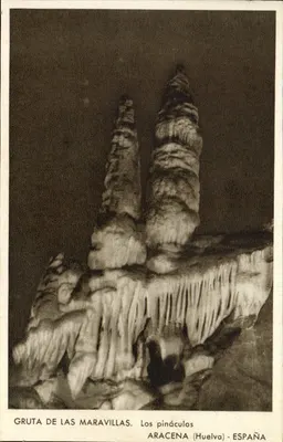 Gruta das Maravilhas — Os pináculos — Aracena (Huelva) - Espanha