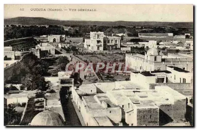 Oudjda (Marrocos) — Visão geral — Editor Levy & Cie, Paris, n° 42