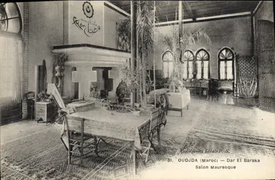 Oudjda (Marrocos) — Salão Mauresco — Dar El Baraka
