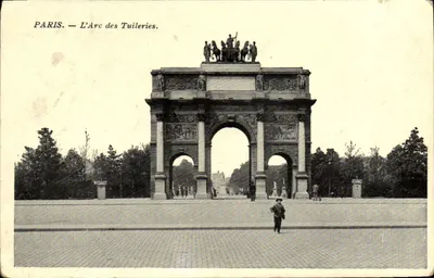 Paris — O Arco das Tuileries — editor desconhecido, número de série não visível