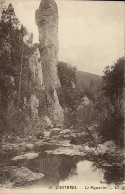 L'ESTÉREL — O Pombal — Sélect, n°10