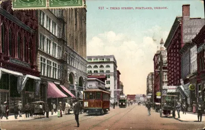 Third Street, Portland, Oregon — vista urbana com trem — editor E. W. Mitchell & Co. n° 927