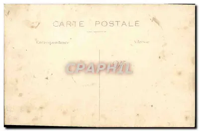Tre soldati — uniformi diverse — nessun editore o numero visibile — Verso
