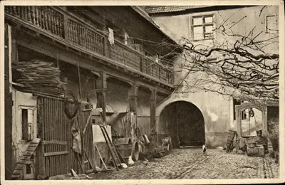 Pátio do Gasthaus zum Wilden Mann — Türkheim — Verlag von Ant. Murst