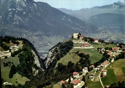 Mont-Saxonnex — Vue générale aérienne — Cing