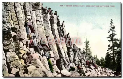 Sheep Eater Cliff, Parque Nacional de Yellowstone — editor Edward H. Mitchell, número de série 1344
